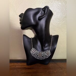 Paparazzi Jewelry silver and green necklace